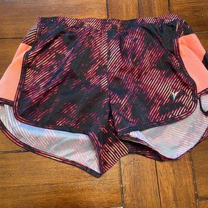 Old Navy Active Shorts (S)